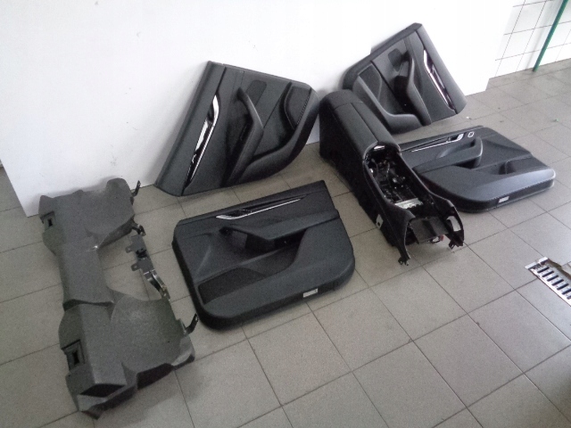 фото №16, Сидіння сидіння заднє сидіння комплект maserati levante чорні шкіра europa