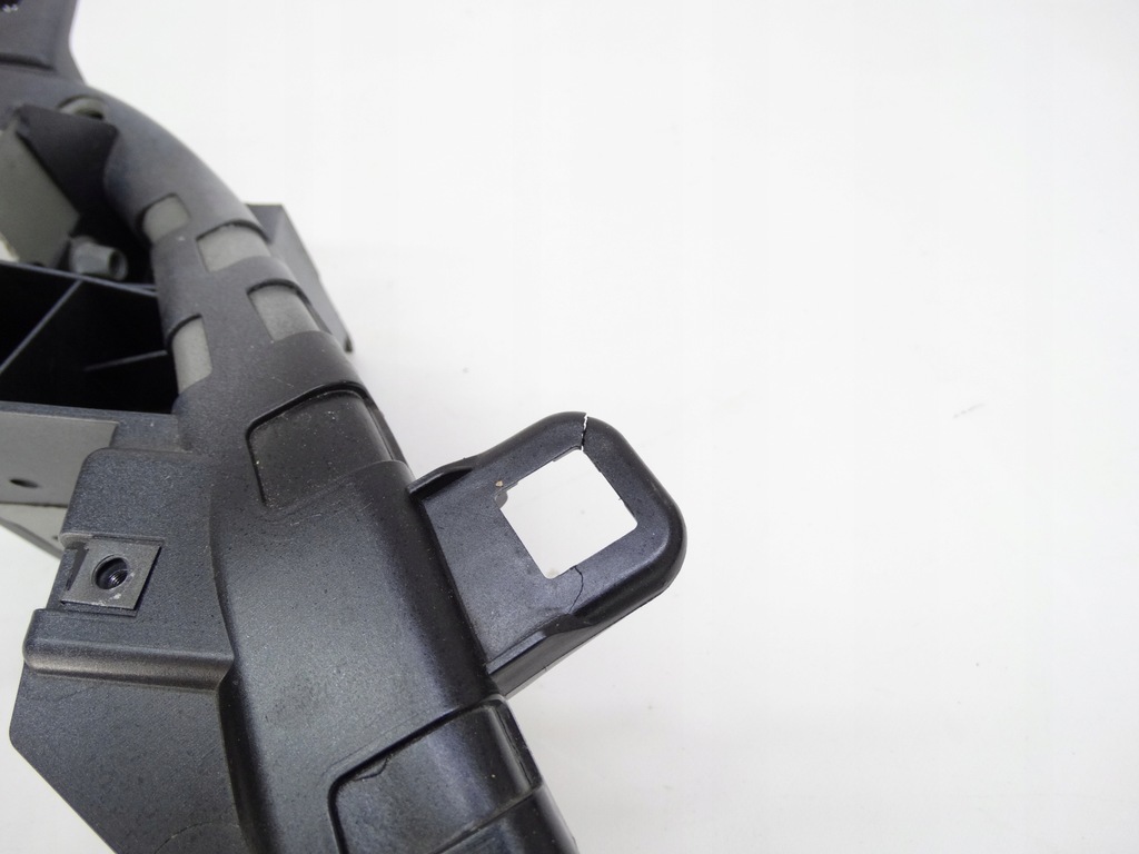 фото №12, Maserati levante m161 pas передний верхний усилитель 6700034073 оригинальные