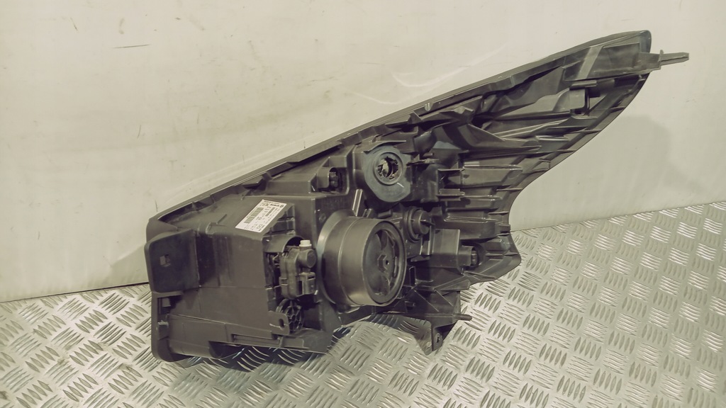 фото №12, Renault trafic iii talento ii nv300 14-21 260101161r оригинал hella europa