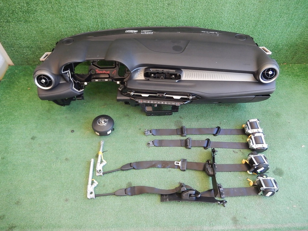 фото №1, Консоль панель приладів подушки безпеки ремені alfa romeo tonale