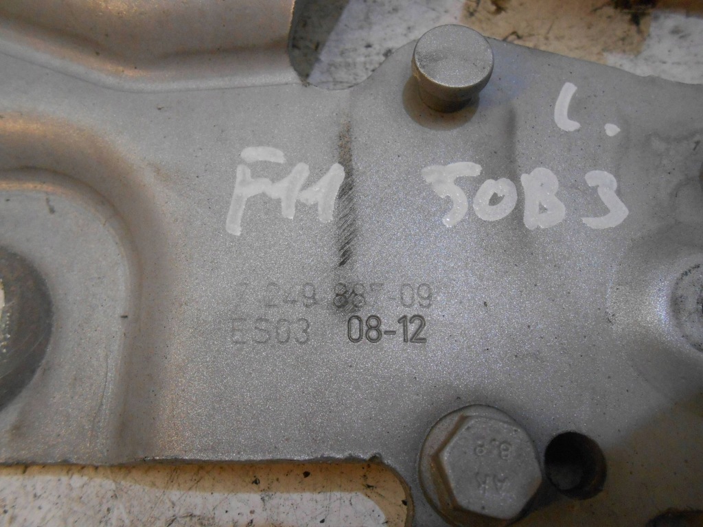 Купить Bmw f11 петля капот левый 7249887