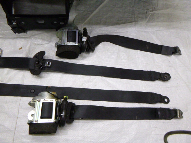 фото №12, Консоль панель приладів панель приладів подушка безпеки ford puma mk2