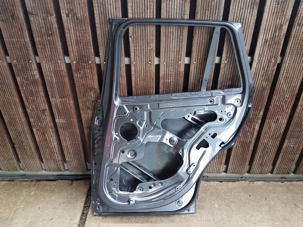 фото №8, Двері правий задня bmw x1 f48