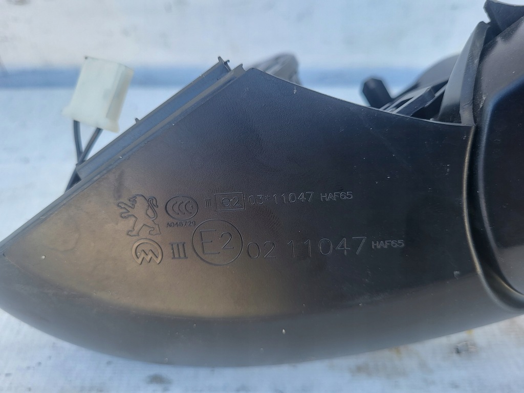 фото №5, Зеркало правое peugeot 208 9 pin 0211047