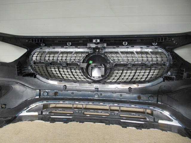 Бампер mercedes gla 247 Оригінал