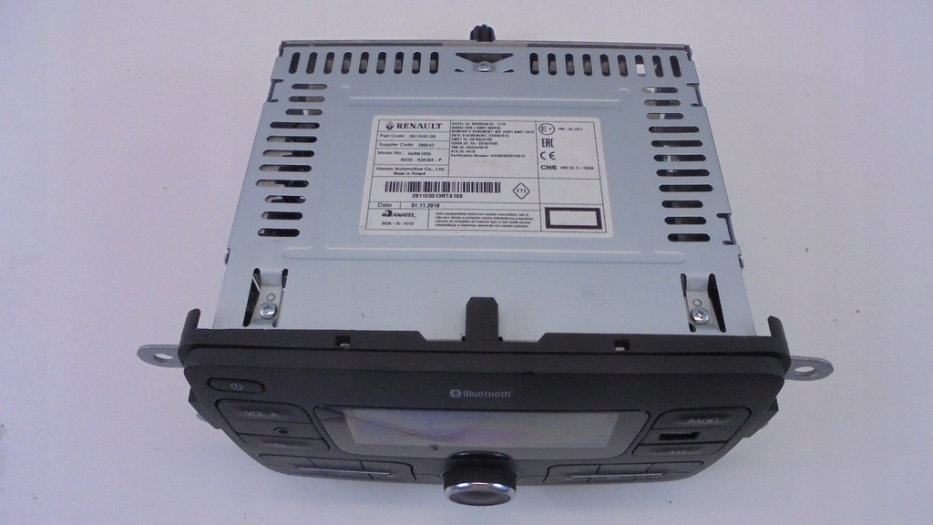 фото №4, Dacia duster i радіо oryg