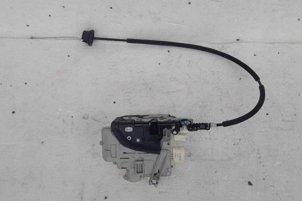 фото №1, Замок дверь правый задняя audi q74m bentley 4m0839016j