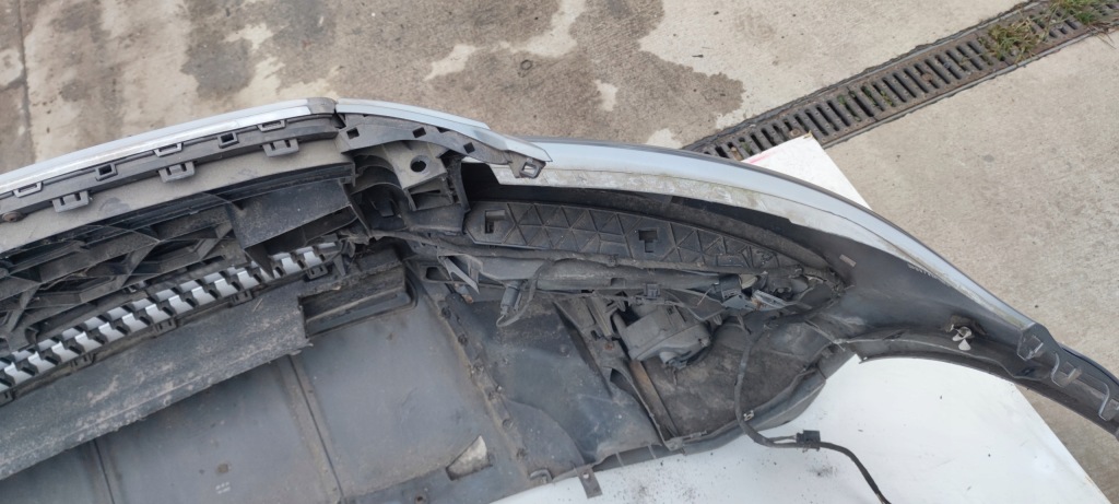 Бампер перед audi q7 4l cross off road омивачі pdc ly7g комплект оригінал ! Недорого