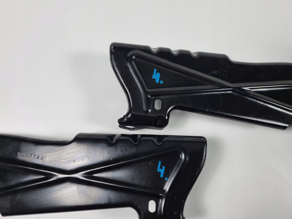 фото №7, Dodge ram напрямна кронштейн кронштейн бампера правий лівий 6840447aa