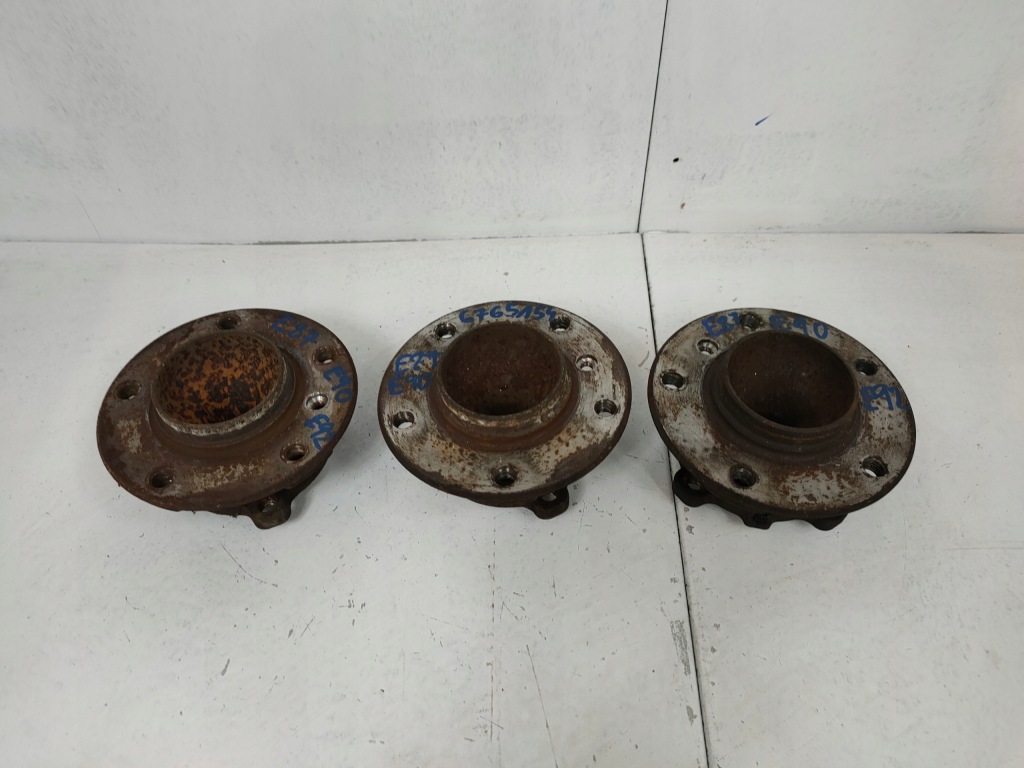 фото №1, Ступица перед bmw e87 6765154