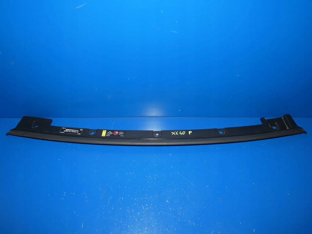 фото №1, Volvo xc40 накладка поперечина передній прокладка