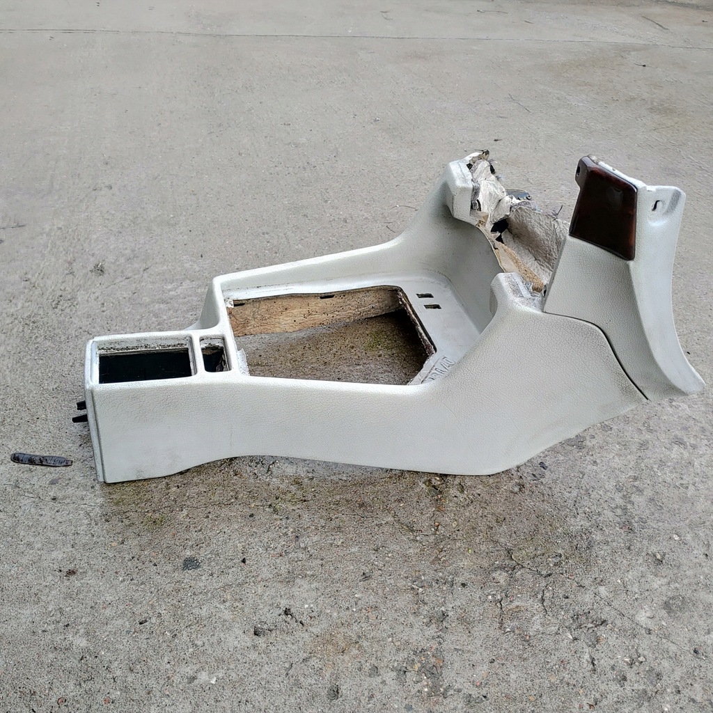 фото №4, Bmw e34 туннель средний белый lift drewno