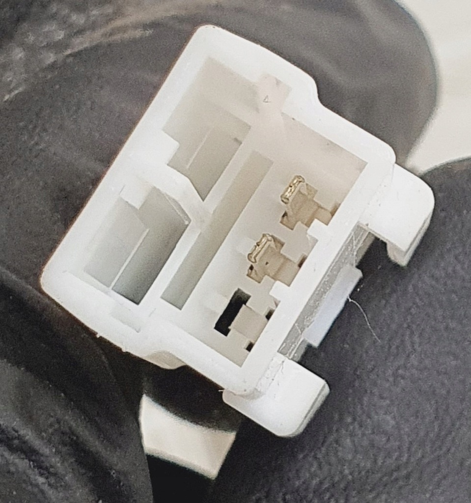 фото №8, Полиця задня jaguar xfr xf x250 8x23f46668adw