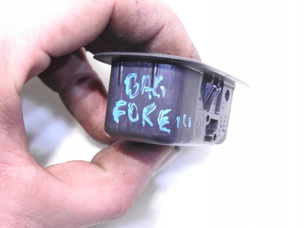 фото №8, Кронштейн кронштейн багажника subaru forester iii