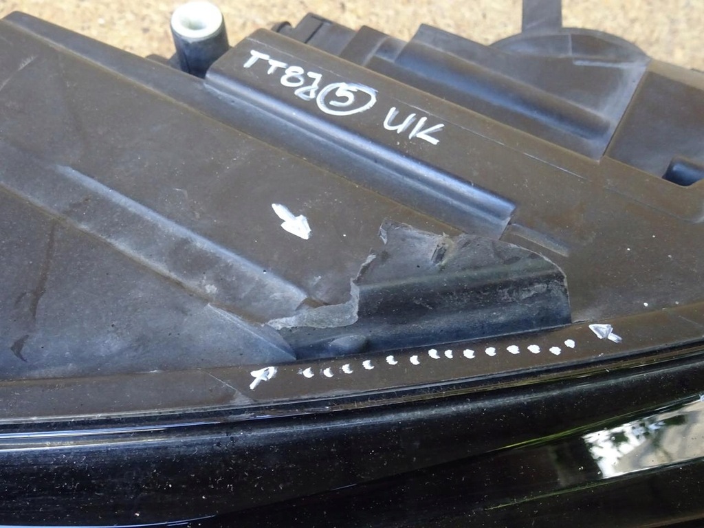 фото №11, Audi tt 8j 06-14 лампа правая перед передняя 8j0941004n 1301227604