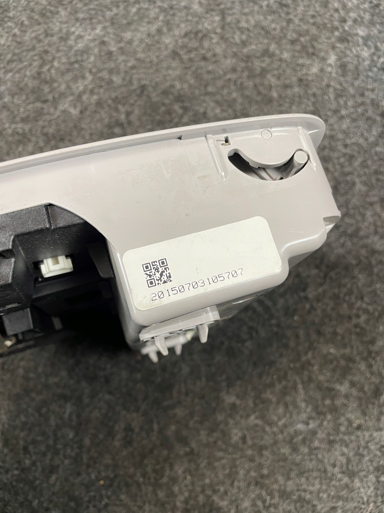 фото №10, Hyundai tucson iii 2016r лампа потолочный освещение кабины