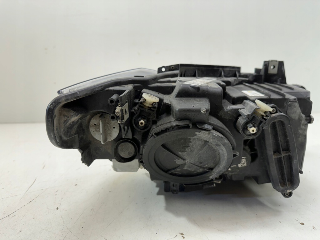 фото №14, Левый ксенон bmw 3 f30 f31 нет поворотный kompletny 7259525