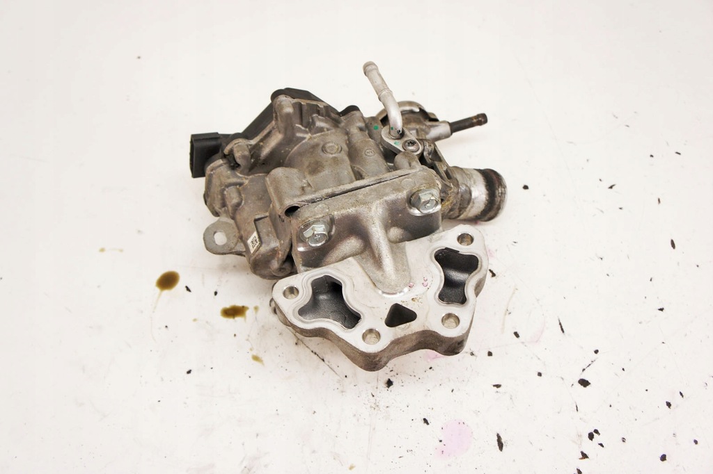 фото №1, Le210 infiniti q50 3.0i клапан egr