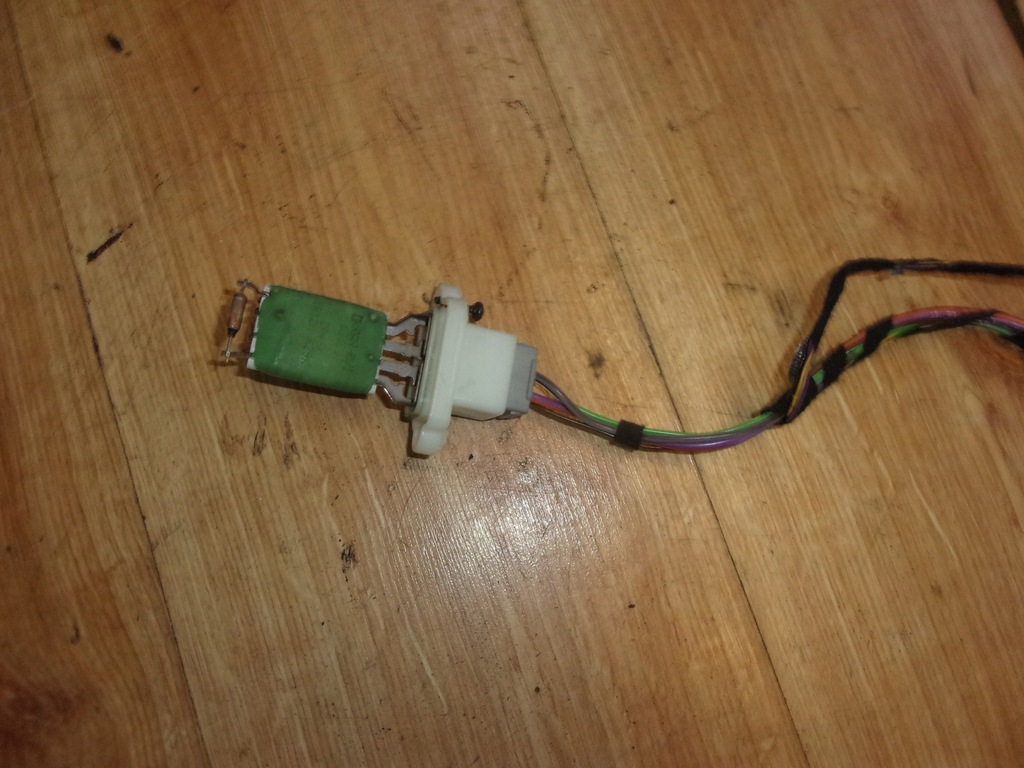 фото №1, Ford fiesta mk7 резистор резистор вентилятор