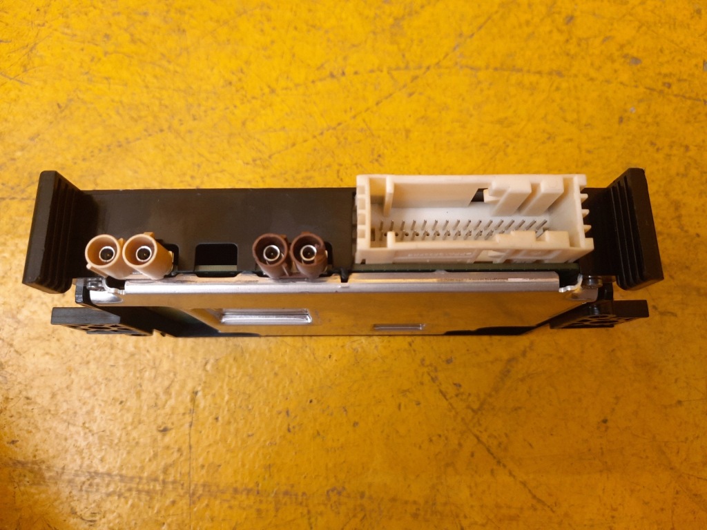 фото №4, Mercedes cls w257 модуль telematic a2579005100