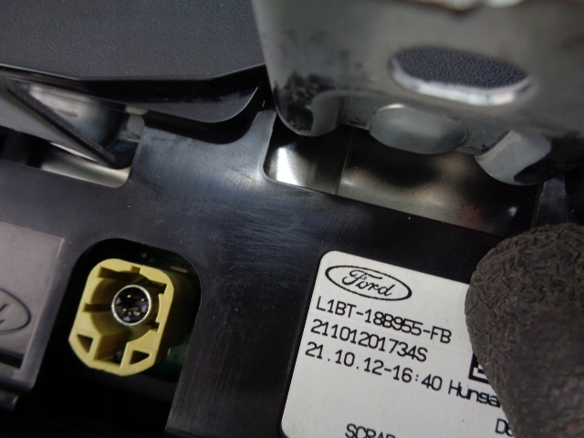 фото №8, Экран дисплей ford puma mk2 2019-