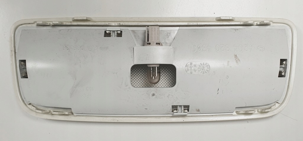 фото №2, Лампа освещение салона mercedes glk x204