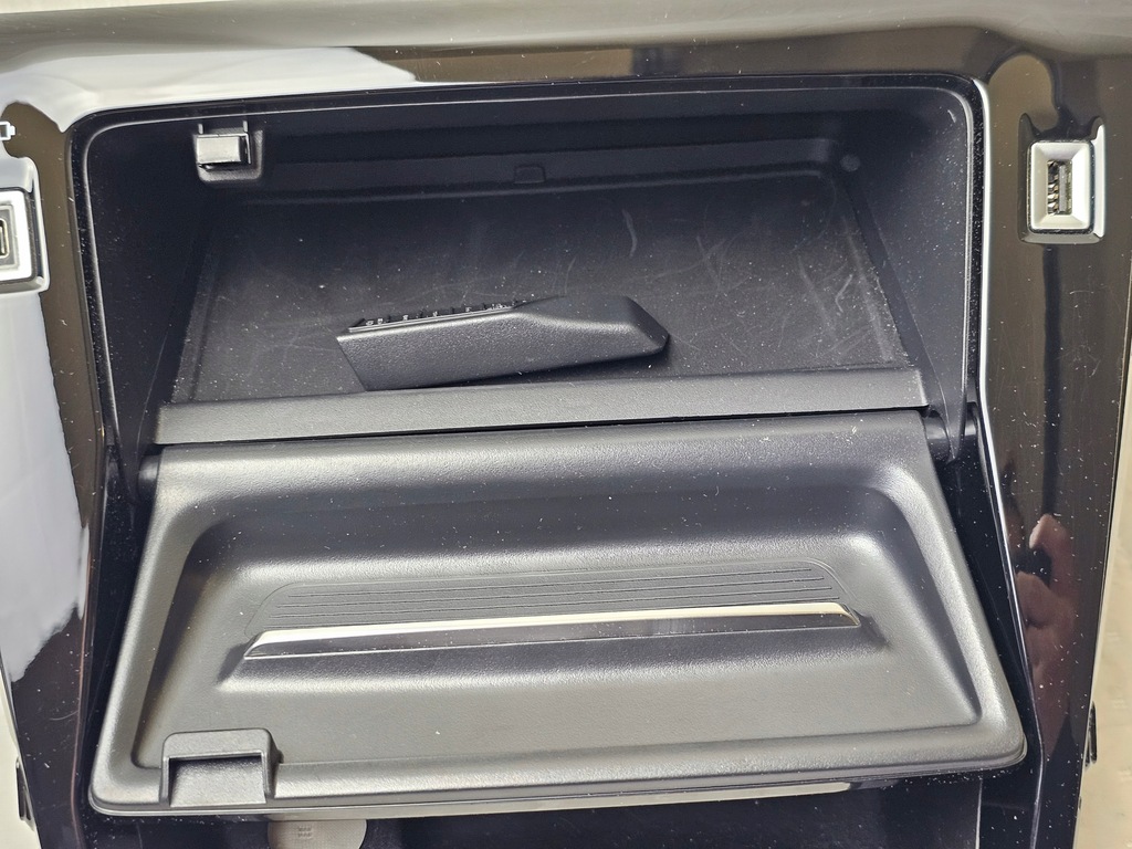 фото №8, Dekor захист бардачок консолі панелі полиця роз'єм port usb peugeot 208 2008