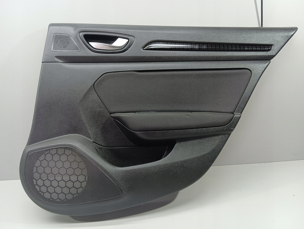 фото №1, Оббивка двері правий задня renault megane iv