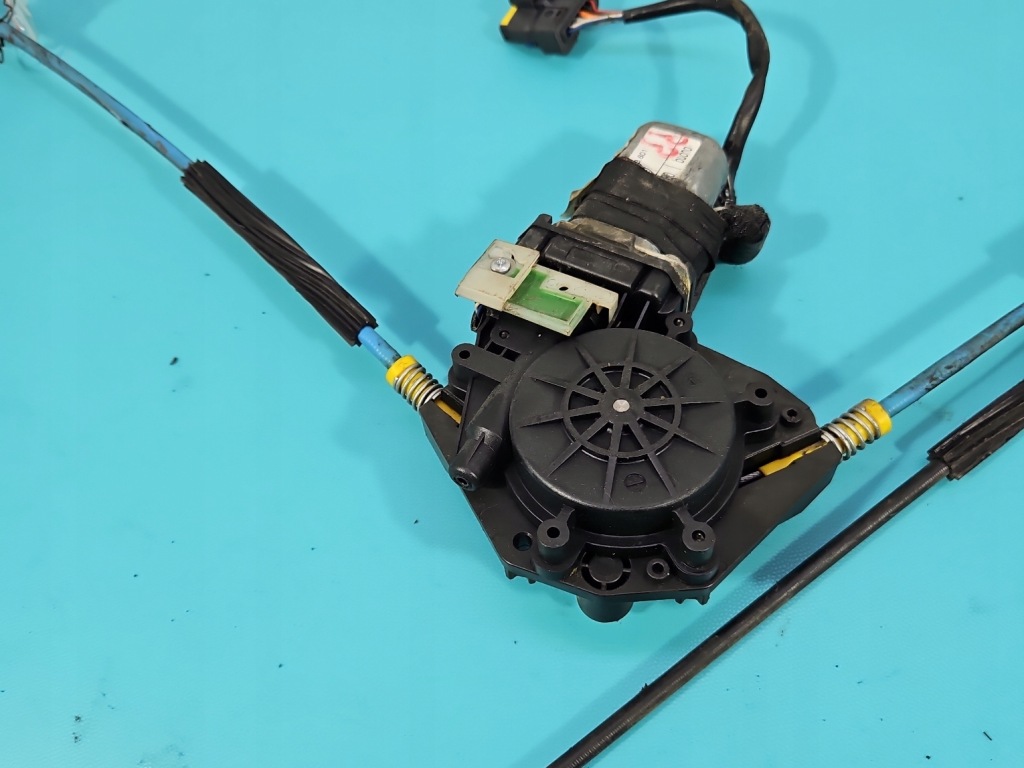 Підйомник передні  правий скло підйомник alfa romeo gt 6pin 606815920 3d - Недорого
