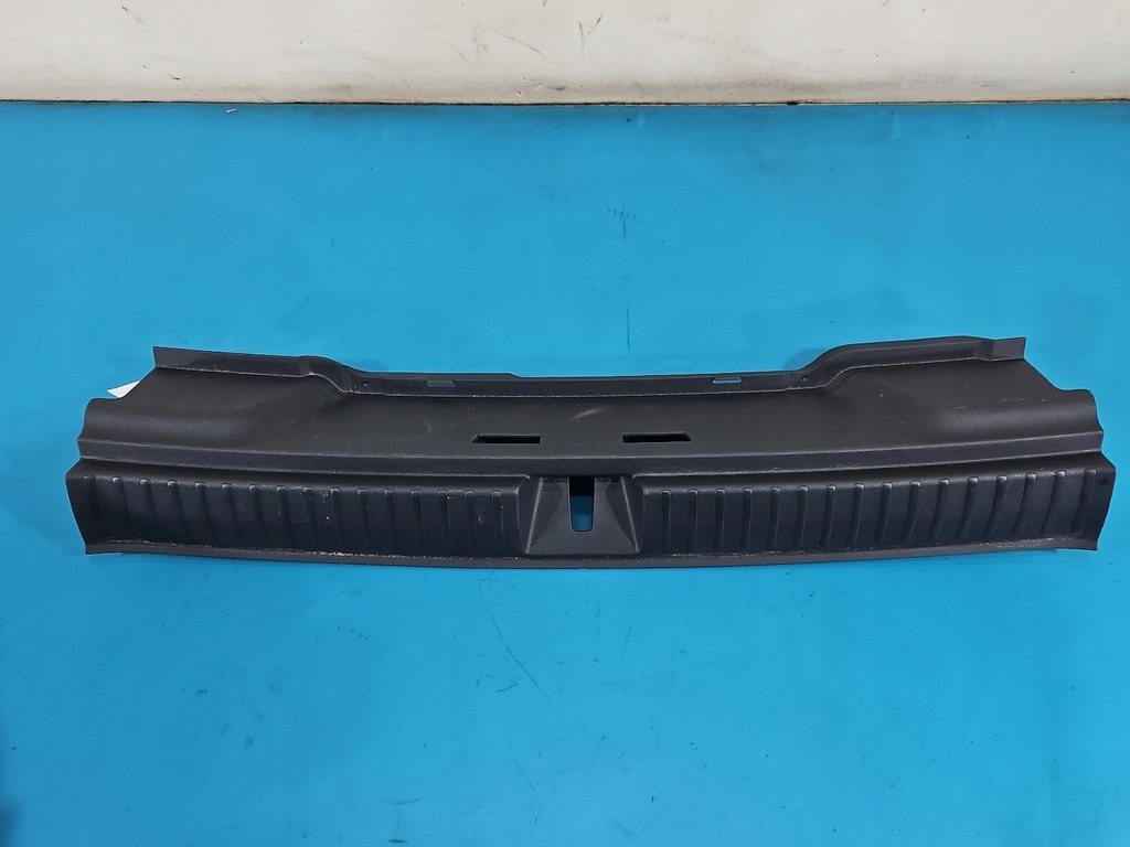 фото №1, Защита заднего поперечина царапины skoda kamiq 1.0 tsi