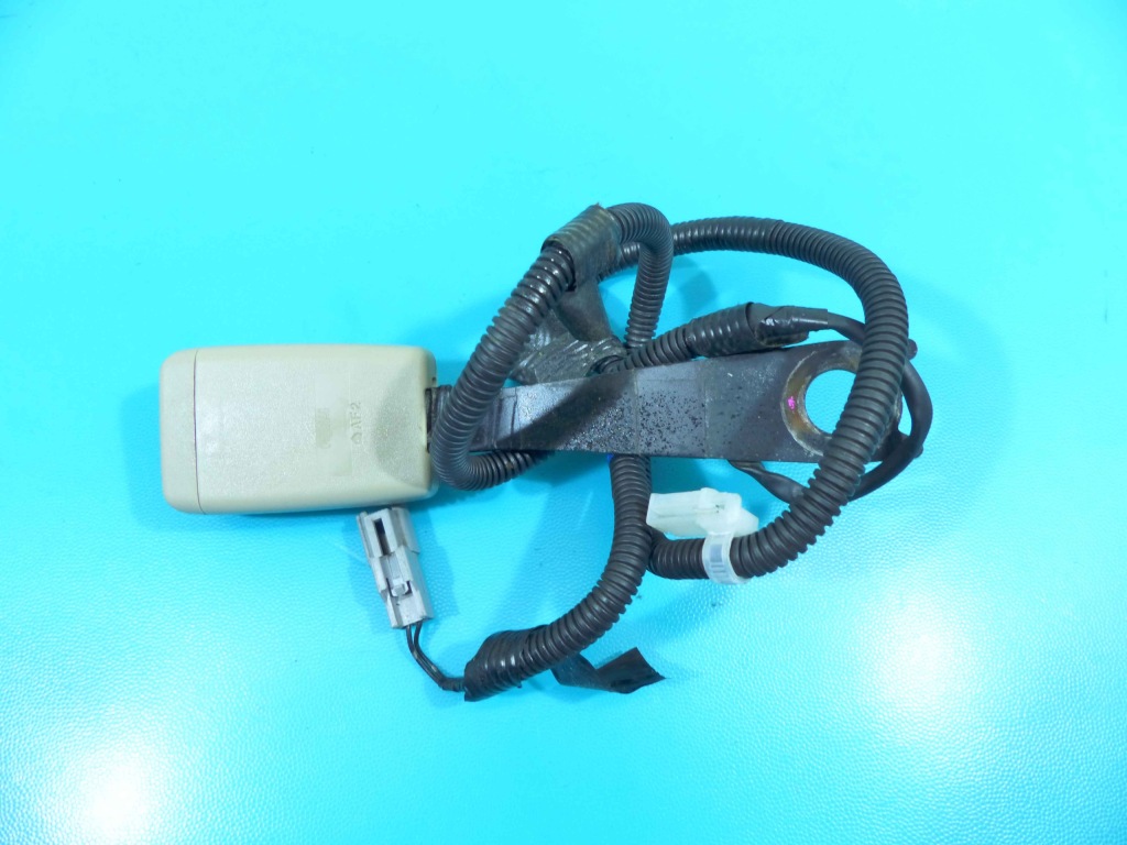 фото №4, Клипса замок поперечина левый перед corolla e15