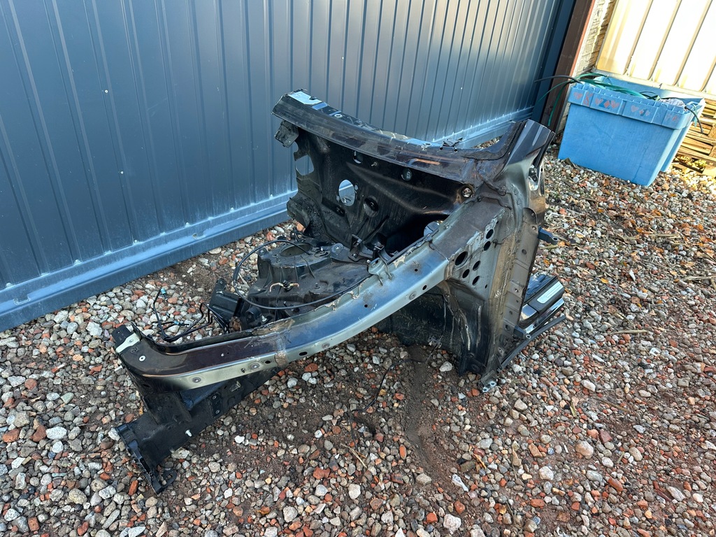 фото №1, Audi q8 четверть левая перед лонжерон подкрылок порог 4m8