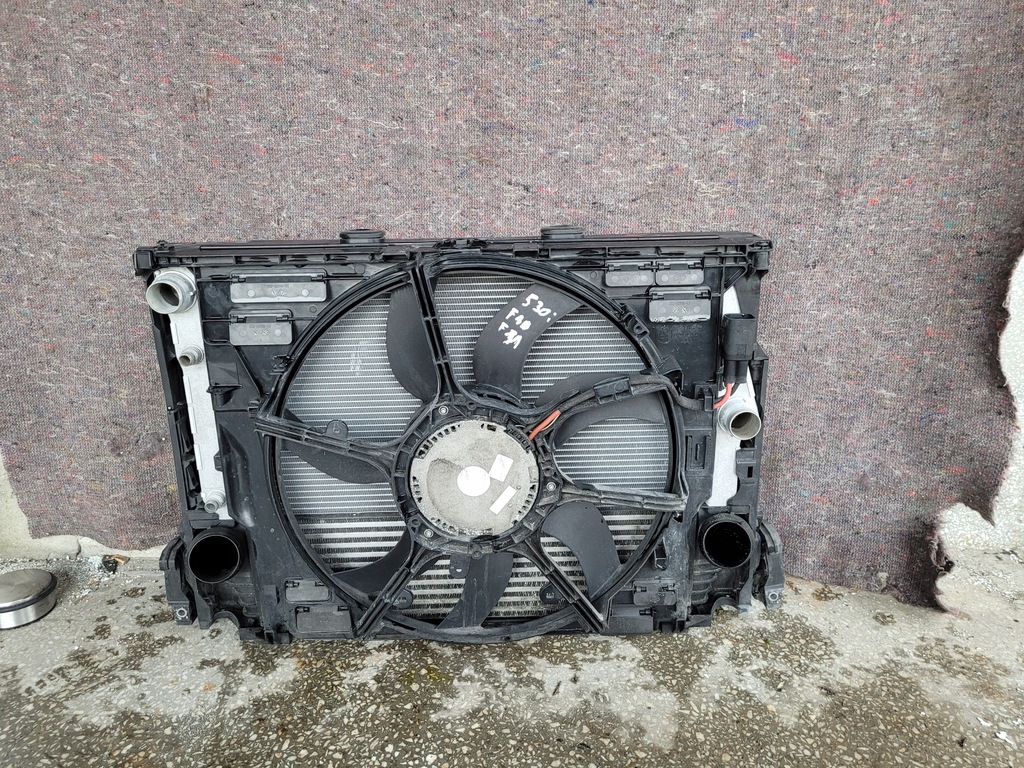 фото №1, Радиатор bmw 5 f10 f11 530d