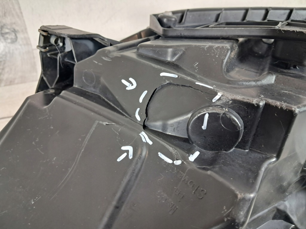 Tesla 3 y рестайлинг  фара правый перед передняя full led 1514953-00-d Цена