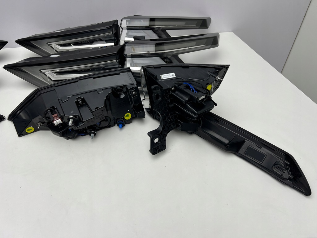 фото №9, Nissan qashqai iii j12 lift лампа задняя левая правая full led оригинал oem 24-