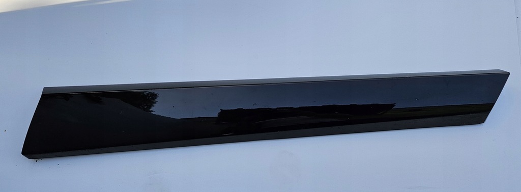 фото №1, Nissan ariya молдинг двері перед права om