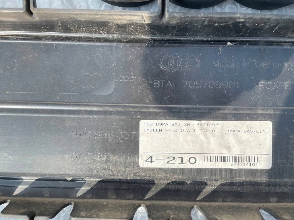 фото №7, Audi a4 b9 8w бампер перед ls9r