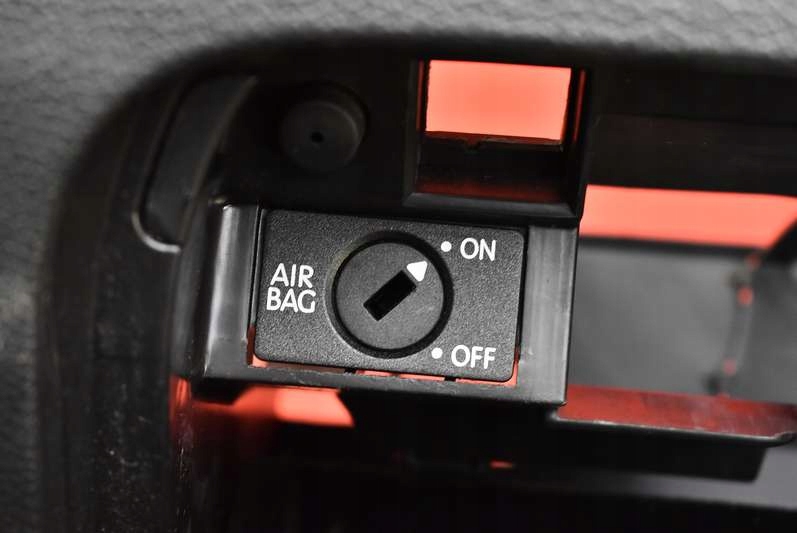 фото №8, Бардачок пассажира eu 1k1857290 vw golf 6 vi 08-15