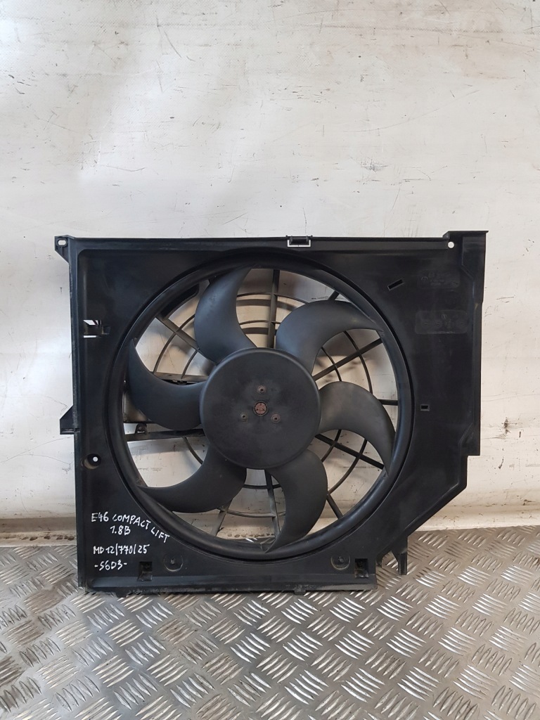 Купити Вентилятор радіатора bmw e46 compact рестайлінг  1.8b