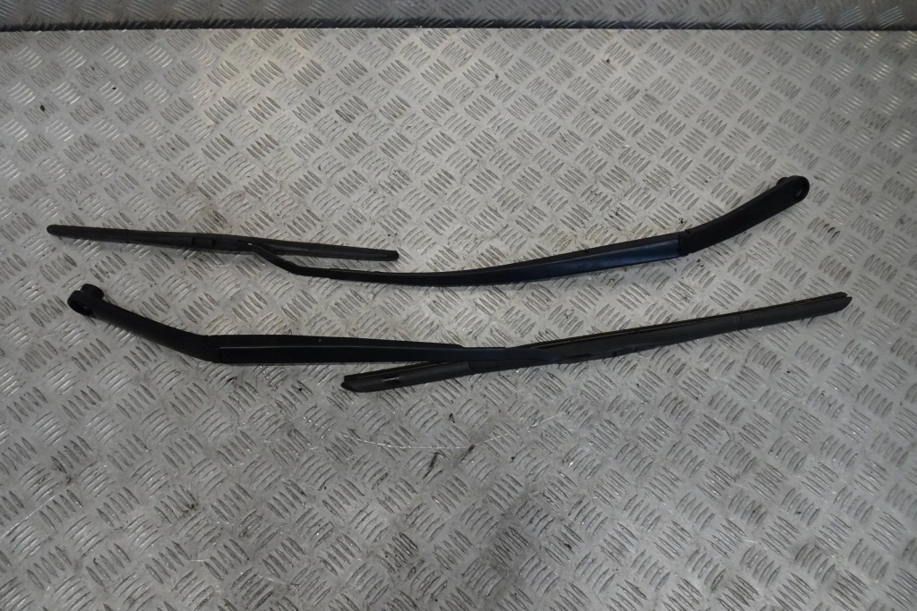 фото №1, Hyundai ioniq 5 ev важіль двірники важелі двірник комплект 22-