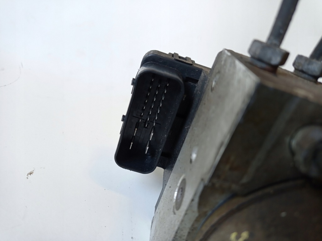 фото №7, Насос abs hyundai trajet 589103a100