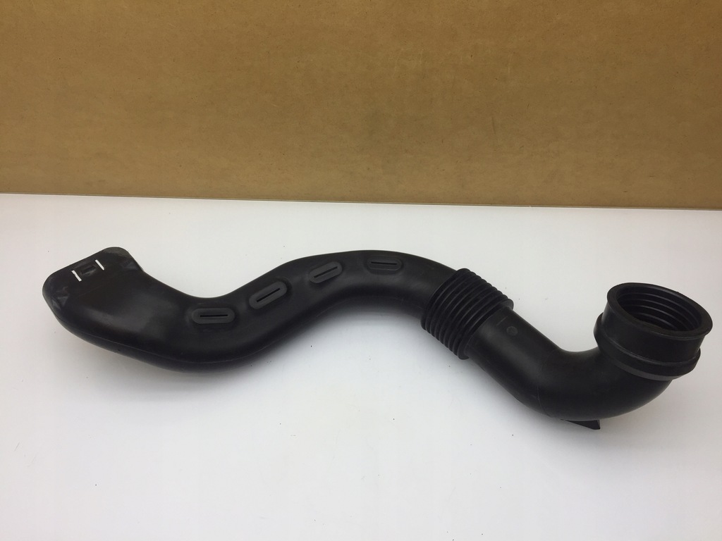 фото №1, Renault captur шланг труба ловушка воздухозаборник воздуха 165556691r