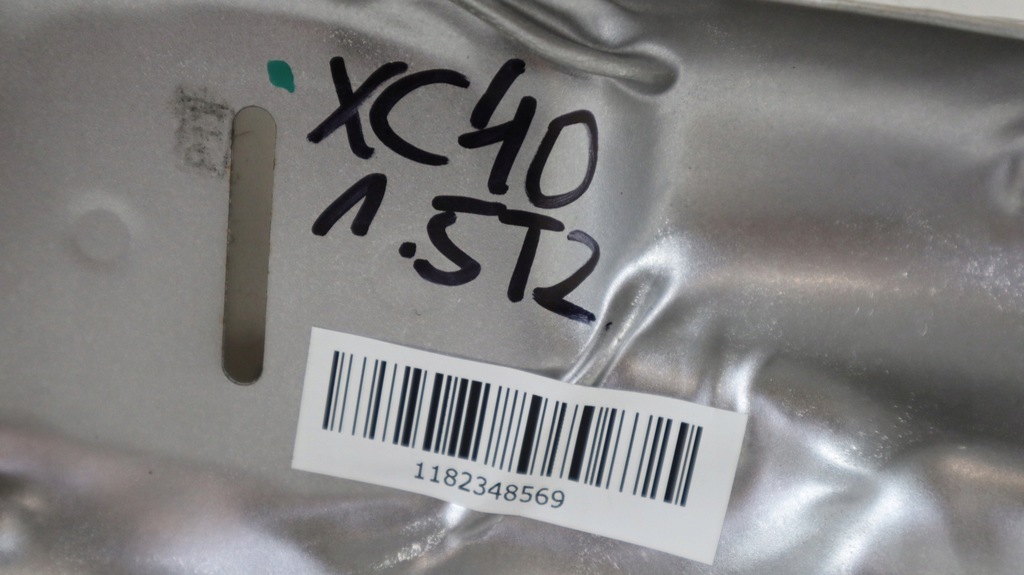 фото №6, Volvo xc40 1.5 t2 захист теплова каталізатора 32208399