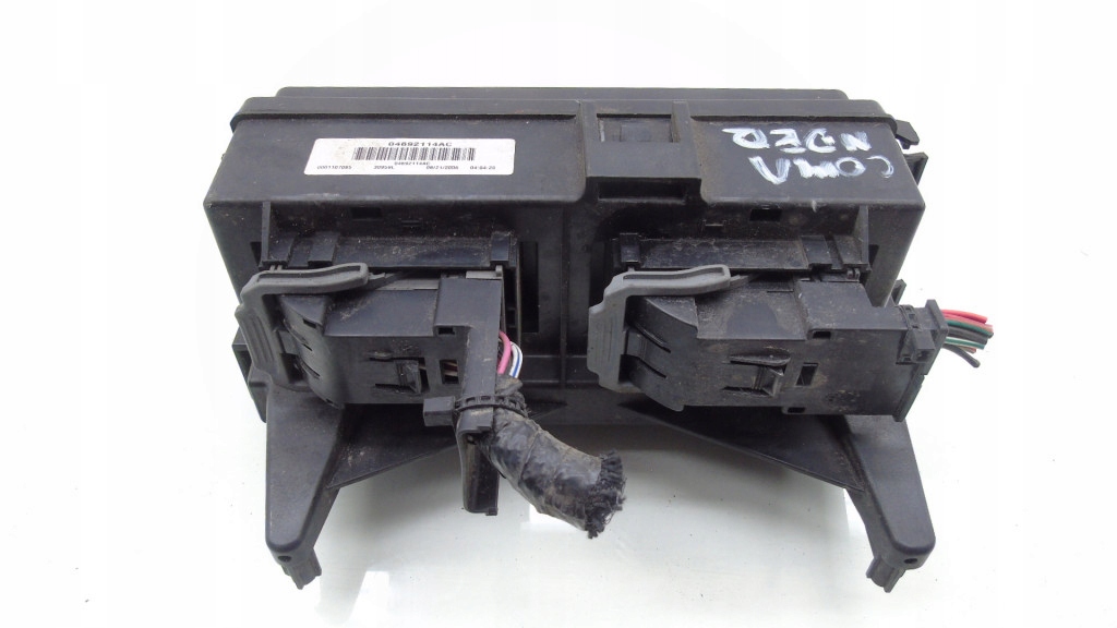 фото №6, Коробка запобіжників jeep commander 04692114ac