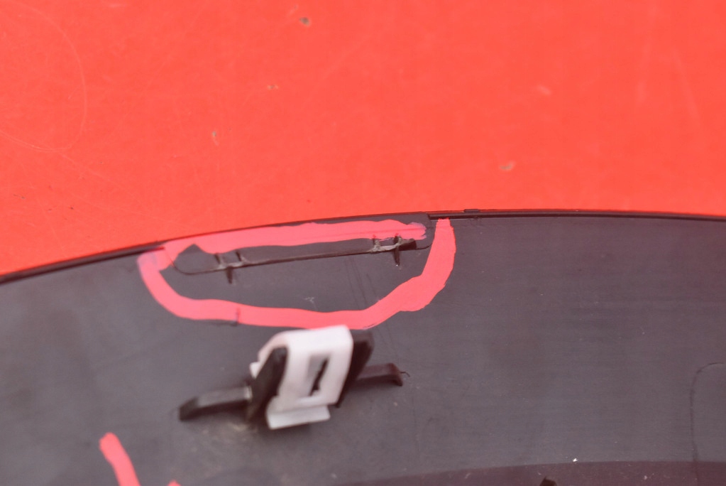 фото №12, Молдинг крыла левый задняя czarna 9834217780 opel mokka b 20-