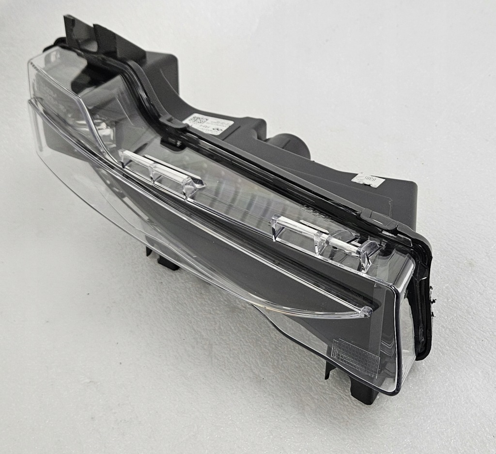 Противотуманная фара drl led high правый tesla model y 2020- Оригинал