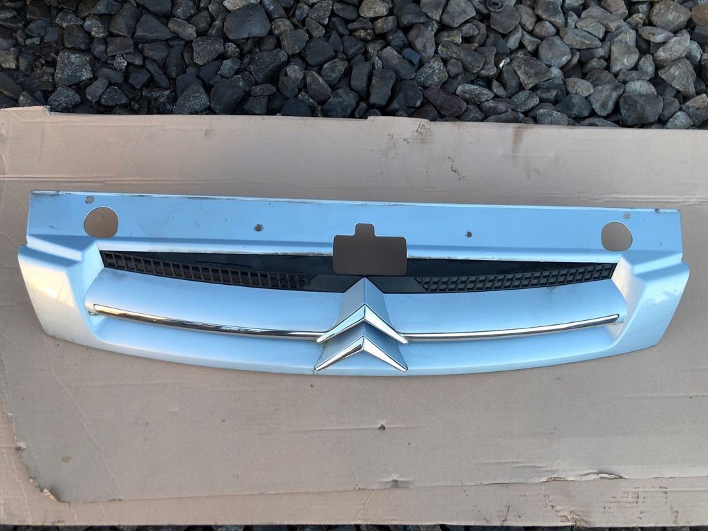 фото №1, Решётка радиатора решётка радиатора эмблема citroen berlingo lift 9644758077 03-08