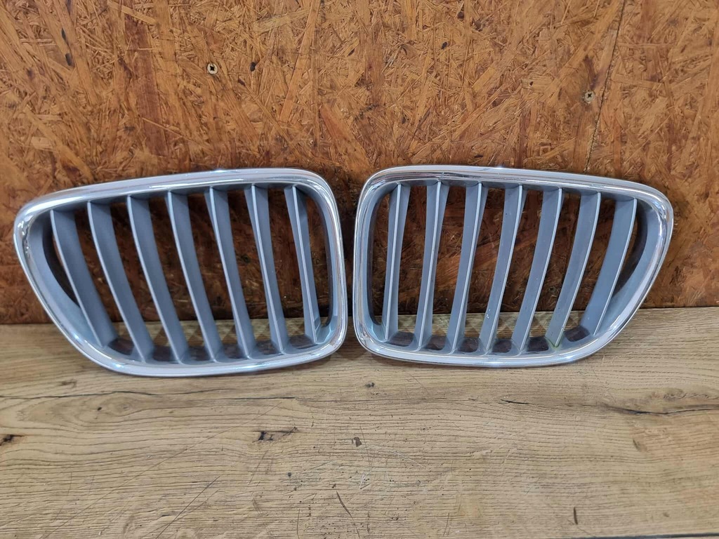 фото №1, Bmw e84 x1 przedlift решітки радіатора перед хром комплект