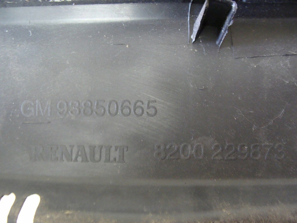 фото №5, Opel vivaro a жабо верхний пластиковый europa