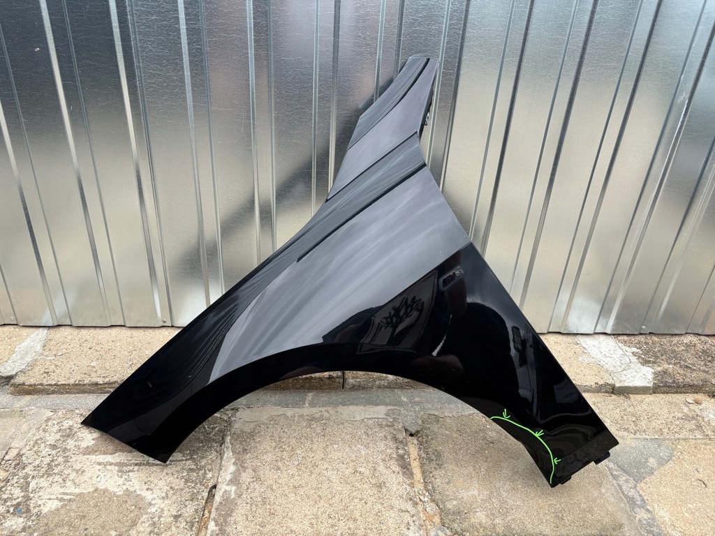 фото №1, Крыло левый передний bmw 1 f40